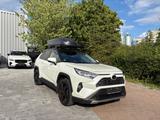 Toyota RAV 4 RAV4 4x2 Club, Chkhft+Wnträdr+Dchbox - Toyota RAV 4 Club