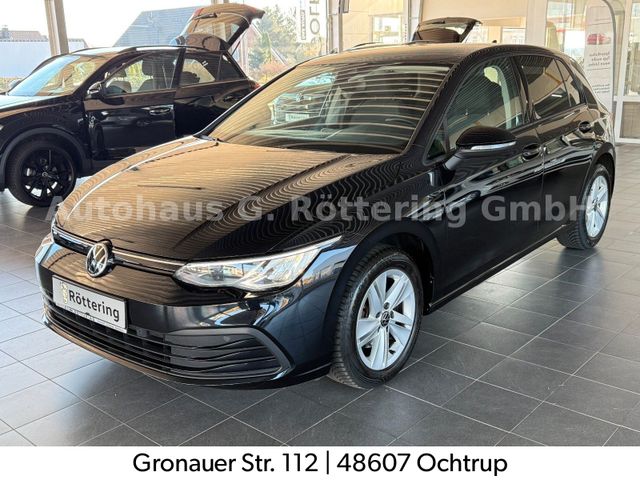 Volkswagen Golf VIII Life 1.5 TSI +4xSHZ +Sthzg +R.Kamera