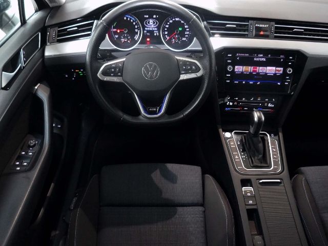 Fahrzeugabbildung Volkswagen Passat Variant GTE 1.4 TSI | LED AHK RFK
