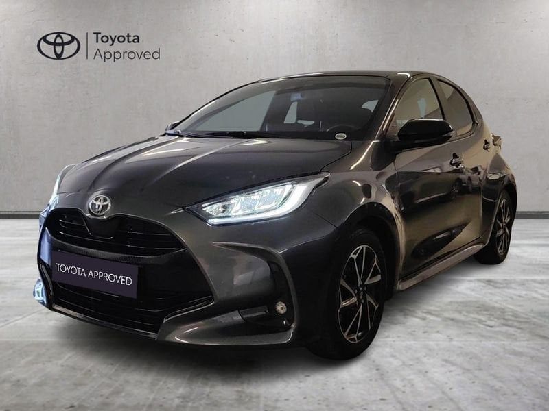 Toyota Yaris 1.5 Hybrid 5 porte Lounge AREA C FR