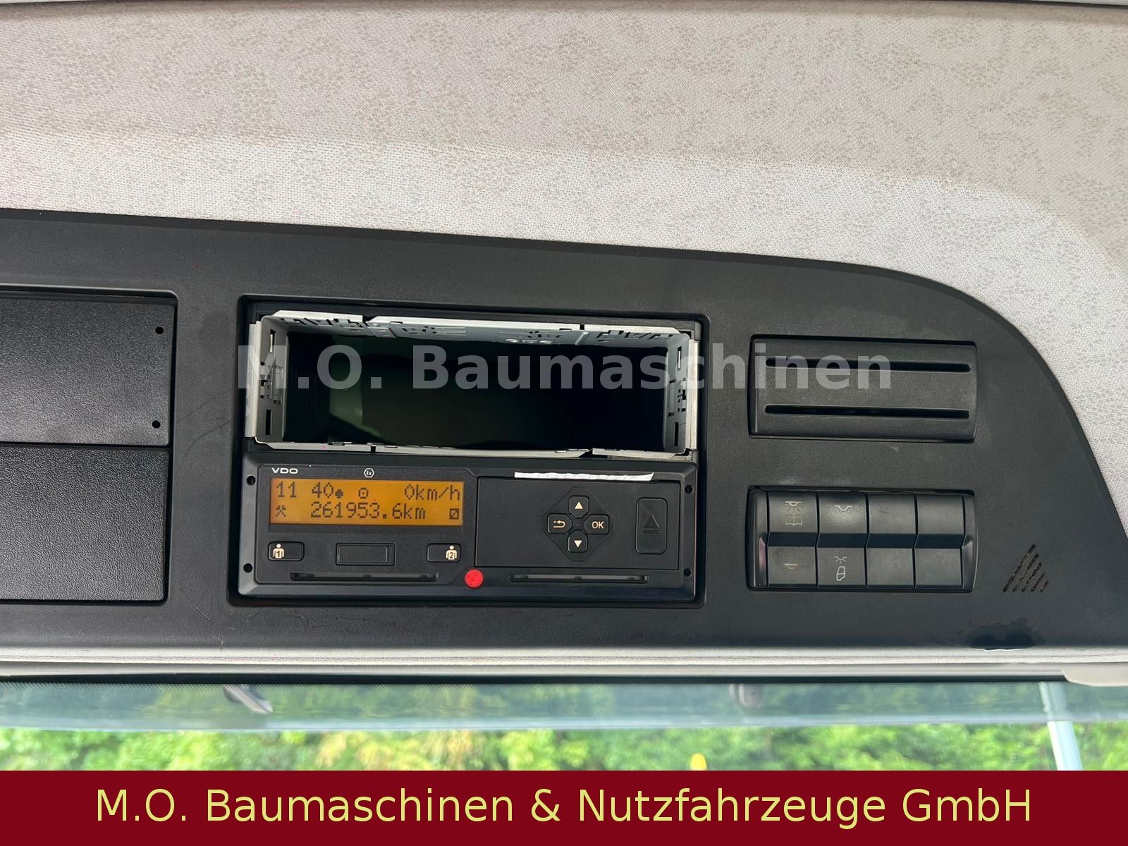 Fahrzeugabbildung Mercedes-Benz Mercedes Benz Antos 2546
