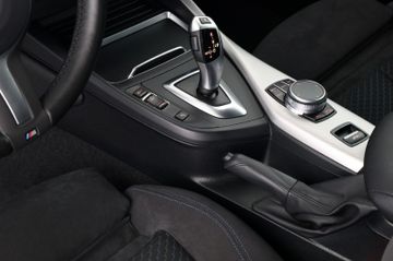BMW 220d Cabrio M Sport NaviProf RFK 18" 2.Hand