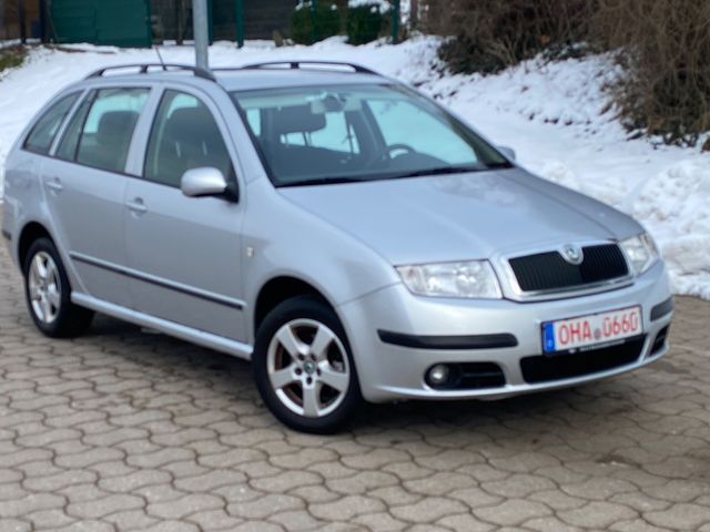 Skoda Fabia Combi 1,4 Ambiente Klima+SHZ+Tempomat+PDC!