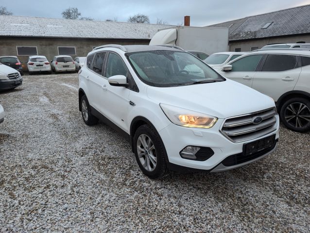 Ford Kuga 2,0 TDCi 4x4 132kW Titanium aut.