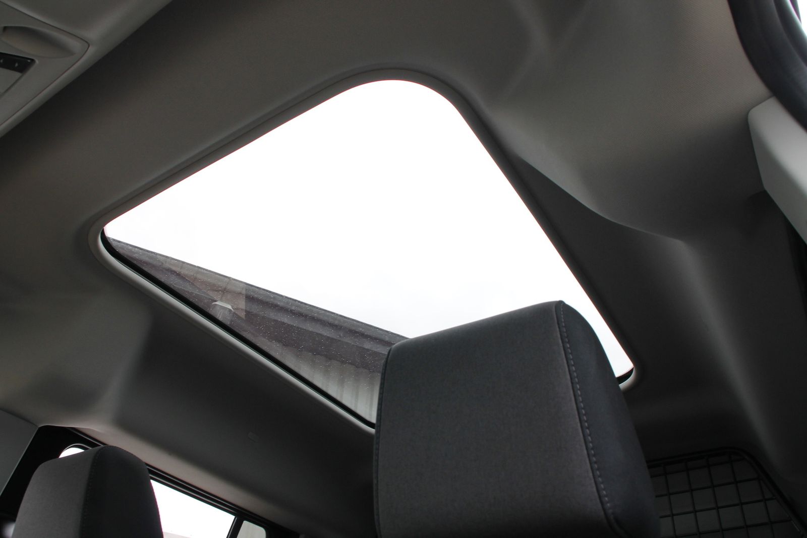 Fahrzeugabbildung Ford Tourneo Connect (CHC) Titanium