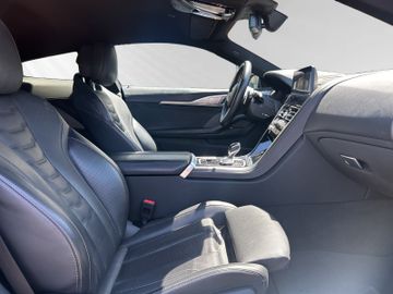 BMW M850 - 8