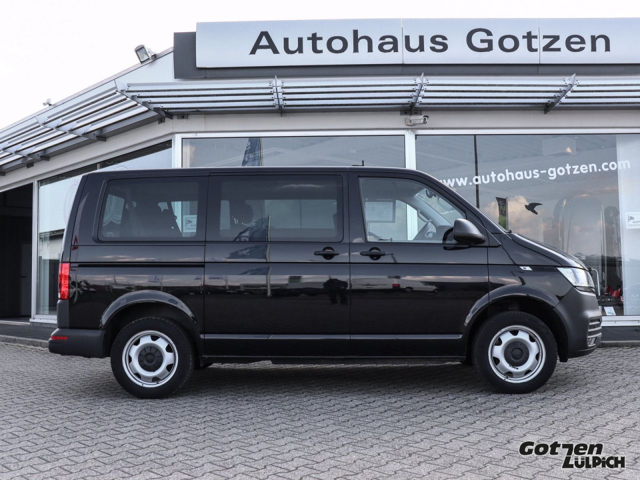 Fahrzeugabbildung Volkswagen Transporter Kombi 2.0 TDI Navi Klima PDC AHK