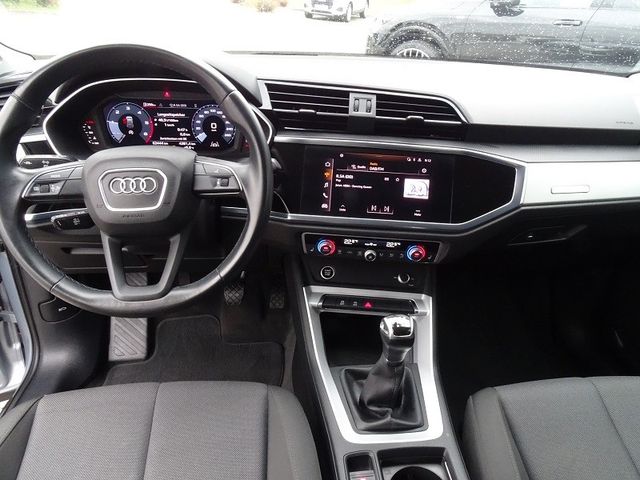 Q3 35 TDI advanced / Komfort-Paket
