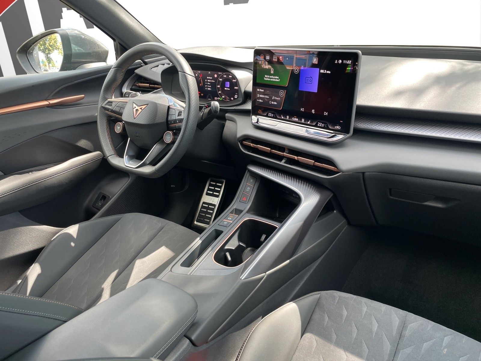 Fahrzeugabbildung CUPRA Terramar 1.5 eTSI  DSG RFK/LED/PDC/ACC/SHZ/APP