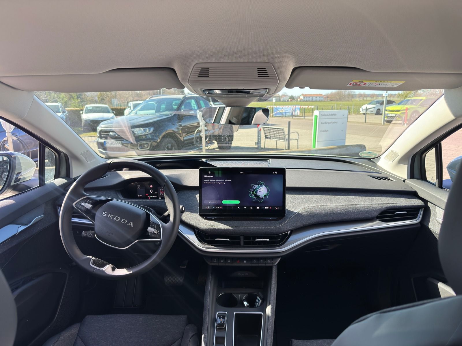 Fahrzeugabbildung SKODA Elroq 85 MAXX*AHK*Wärmepumpe*360°Cam*Canton