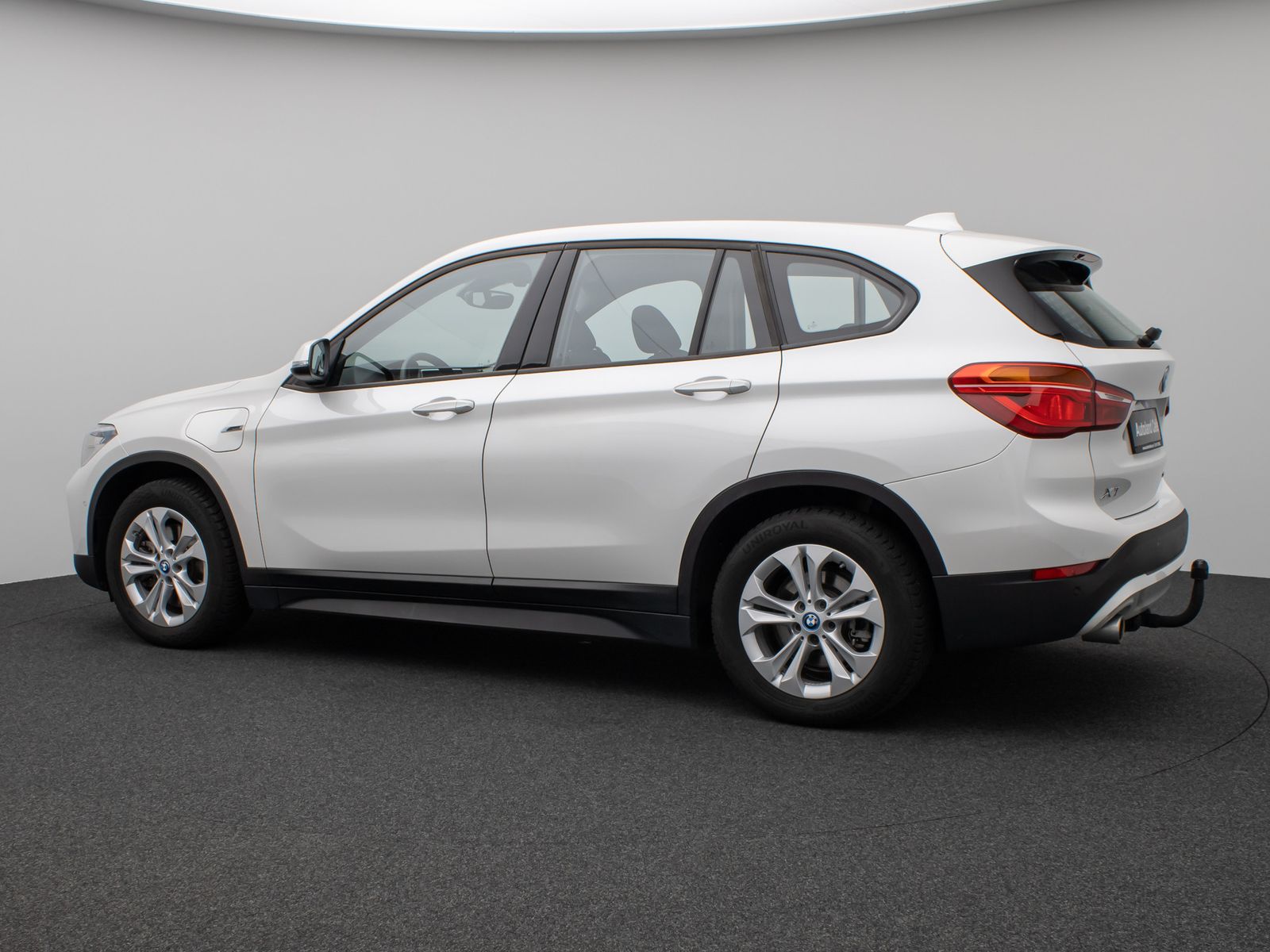 Fahrzeugabbildung BMW X1 xD25e Parkassist DAB AHK Geschwindigkeitsreg