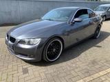 BMW 320i Cabrio Automatik Leder Xenon - BMW 320 aus 2007: Cabrio