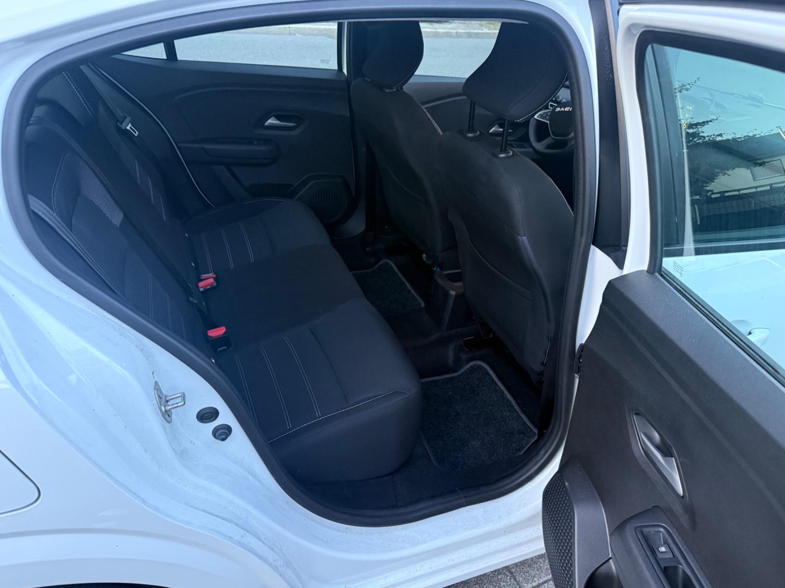 Dacia Logan, Klimaanlage, Einparkhilfe, LPG, Garantie 