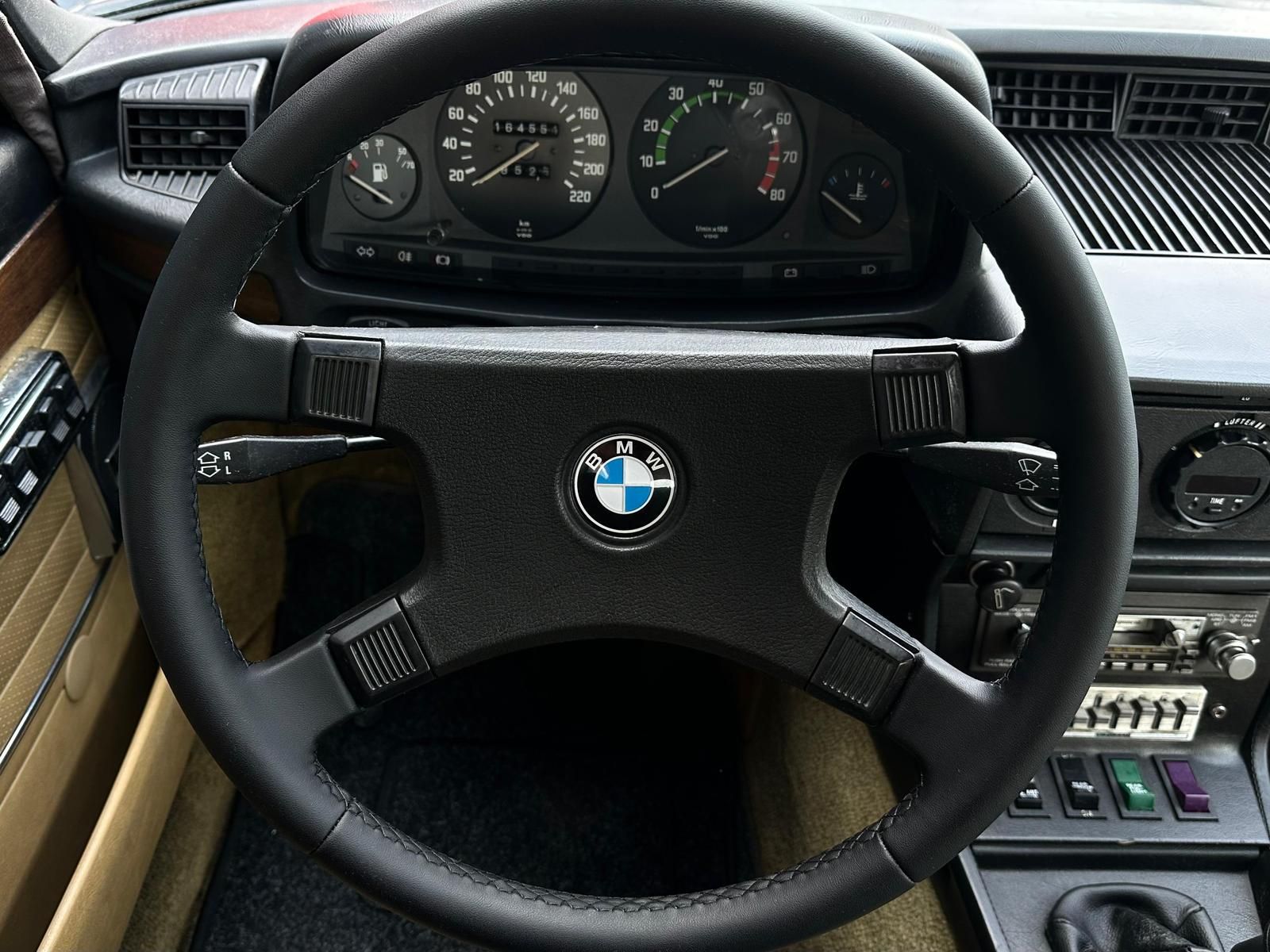 BMW 528i E12 H-ZULASSUNG#15'ALU#VELOUR#PIONEER#SERVO - Image 11