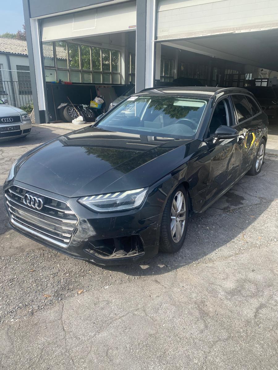 Audi A4 2,0 TDI 40 Avant  Diesel/Elektro Mild Hybrid