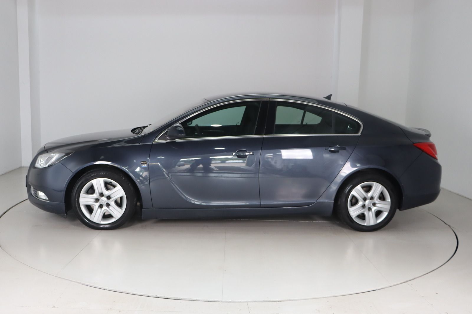 Fahrzeugabbildung Opel Insignia 2.0 Turbo OPC-Line * Memory * Xenon *