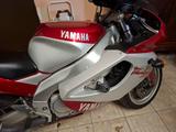 Yamaha YZF 1000 Thunderace - YAMAHA YZF 1000