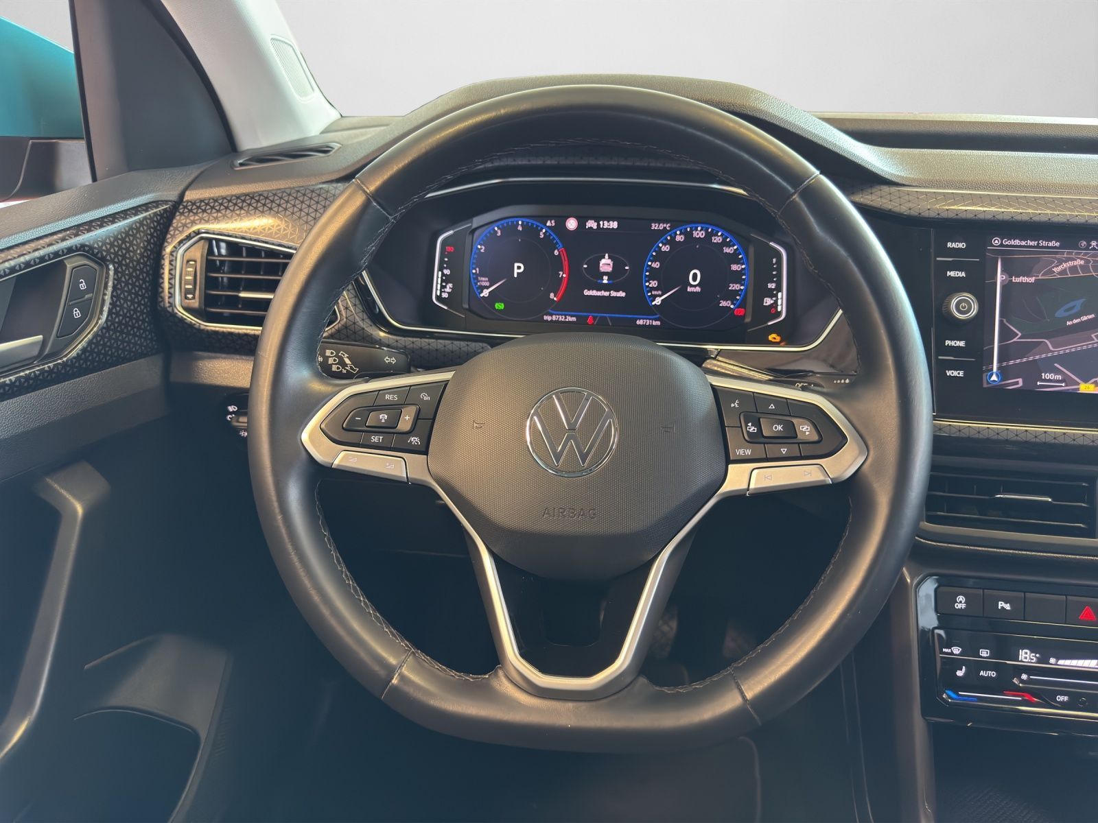 Volkswagen T-Cross - Bild 10