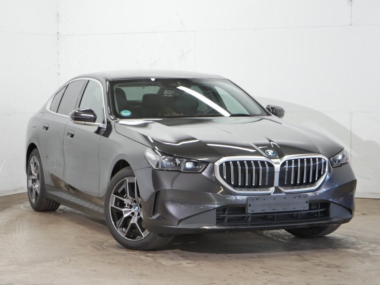 BMW 530e Iconic AutobahnAss.ACC 360°Sitzbel.H K.AHK foto 2