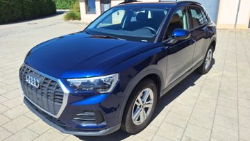 Audi Q3 - 1