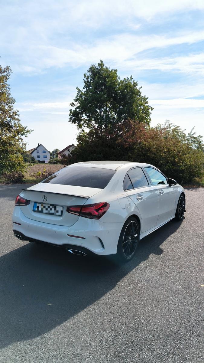 Mercedes-Benz A 250 e AMG-Line, Head-up-Display...