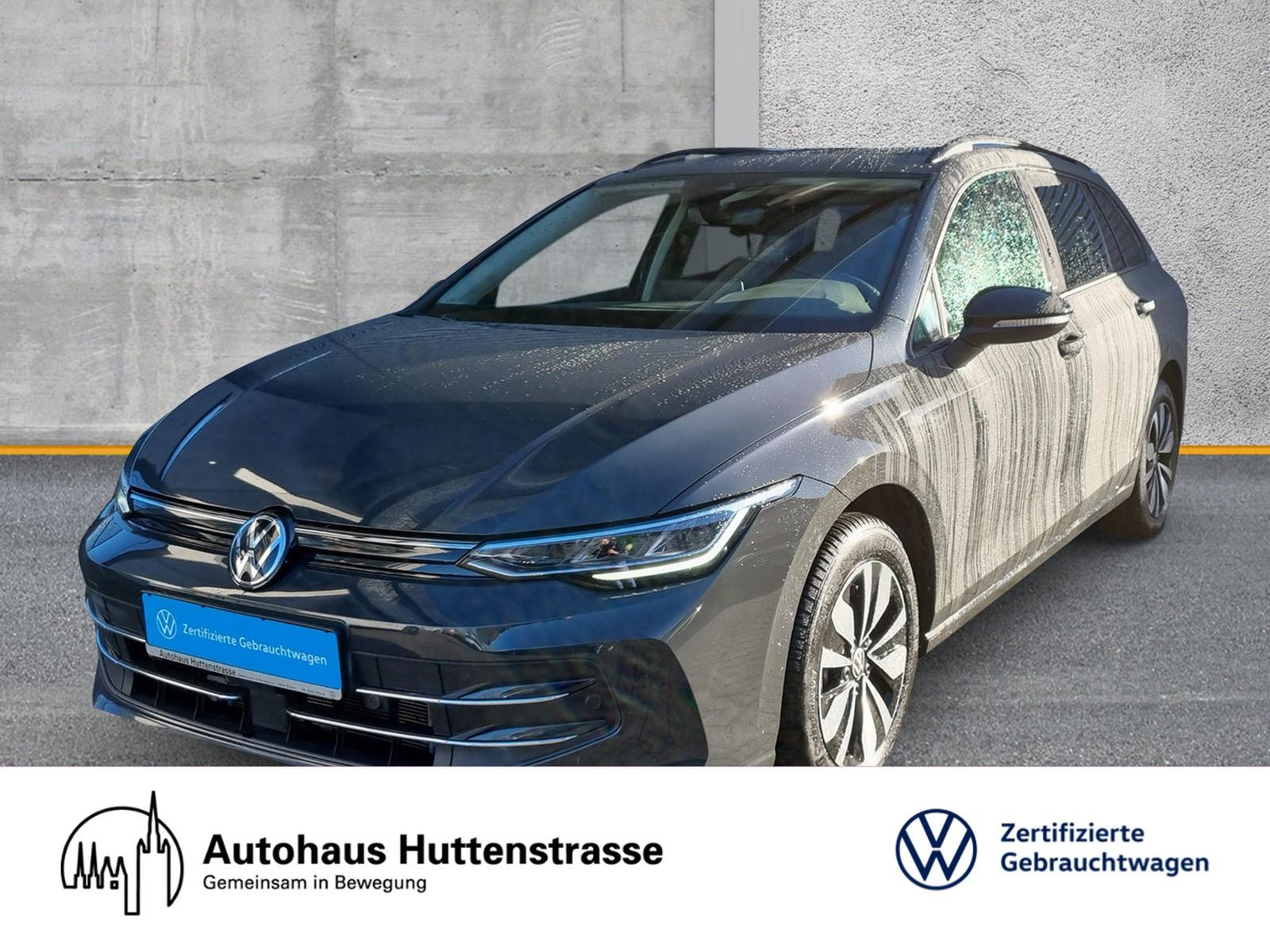 Volkswagen Golf VIII Variant 1.5 eTSI DSG Goal PANO AHK