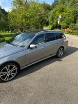 Mercedes-Benz E 400 4MATIC T AVANTGARDE AVANTGARDE - gebrauchte Mercedes-Benz E 400 aus dem Jahr 2013