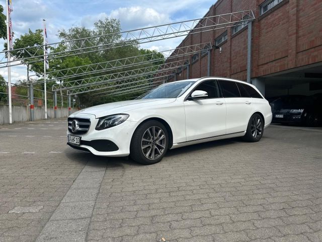 MERCEDES-BENZ E 350 d T Autom. -