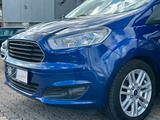 Ford Tourneo Courier Titanium Mod. 2017 - Ford Tourneo Courier aus 2016