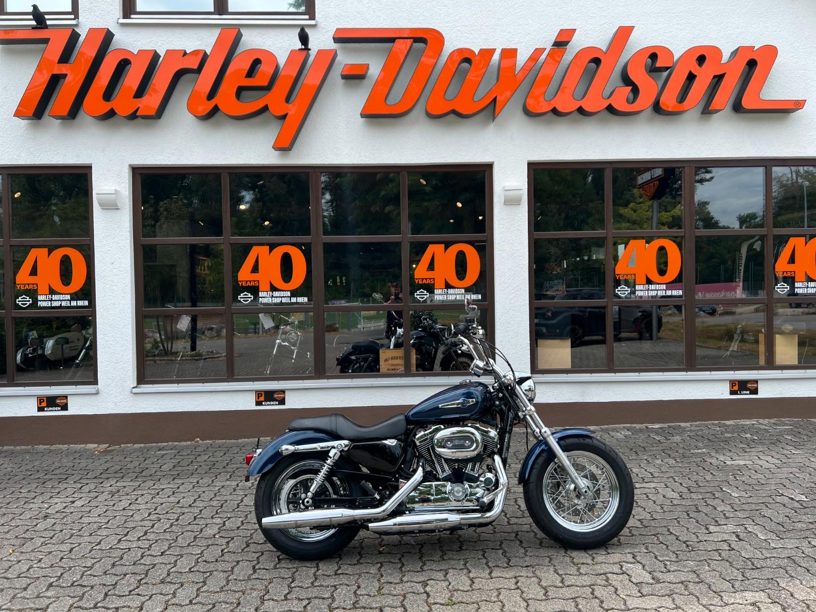 Harley-Davidson XL Sportster  1200C Custom