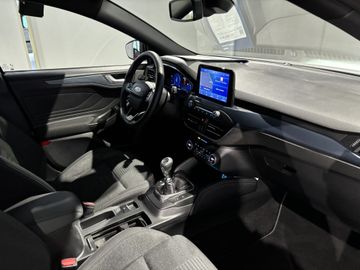 Fotografie 4 des Ford Focus 1.0 EcoBoost Start-Stopp-System ACTIVE X