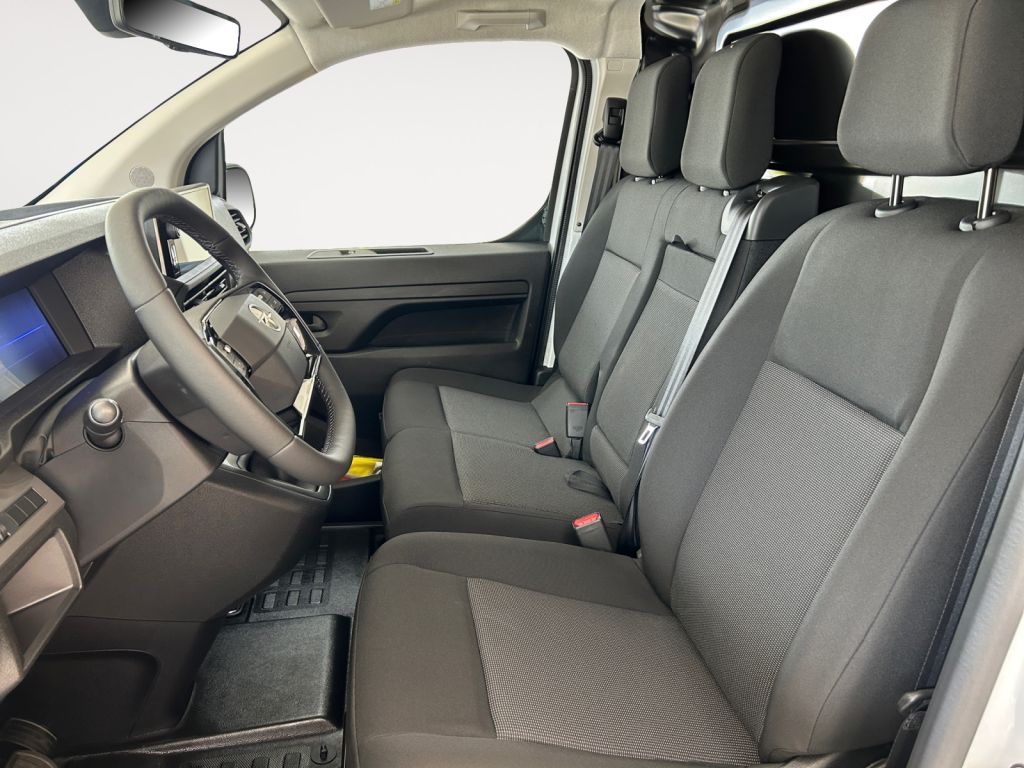 Fahrzeugabbildung Opel Vivaro Cargo 2.0 BlueHDi 145 Standard