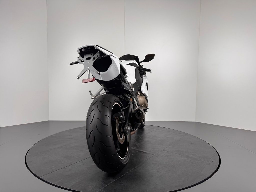 Fahrzeugabbildung Honda CBR 1000 RR FIREBLADE *TOP-ZUSTAND *SERVICE NEU