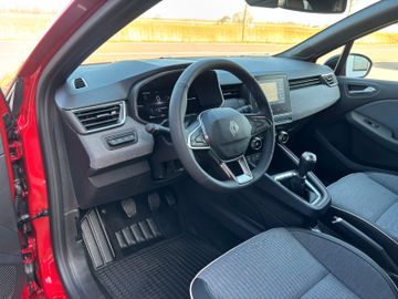 Renault Clio Techno TCe 90