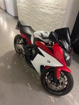 Honda CBR 650F - HONDA CBR 650F