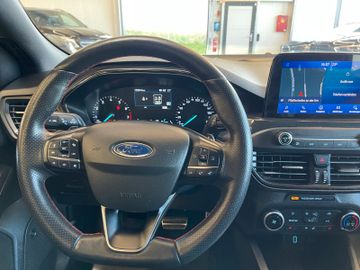 Ford Focus Lim. ST-Line 5-Türer Aut.*LED*NAVI*ACC*B&O