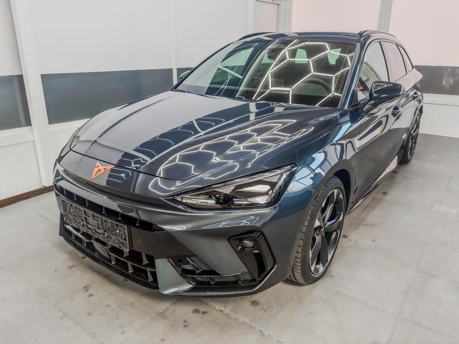 Cupra Leon Sportstourer 1.5 eTSI DSG AHK MATRIX INT...