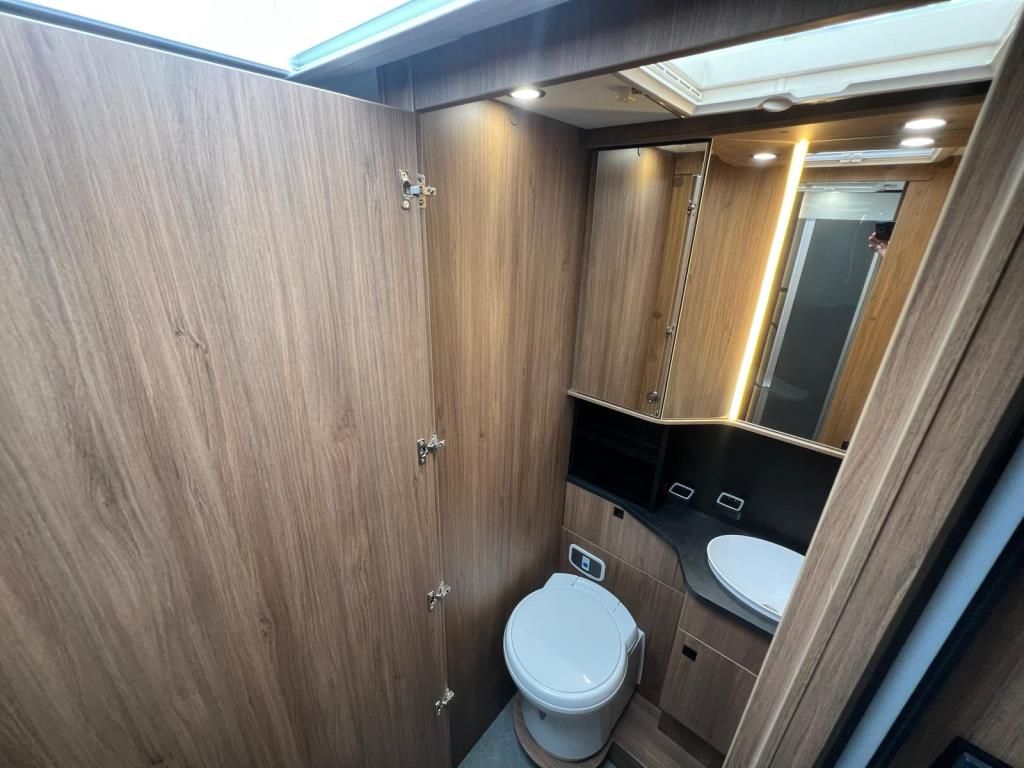 Autohaus Zimpel & Franke -  Challenger 337GA MJ2027 Arctic+4,1t+SofortVerfügbar - Bild 5