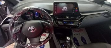 Toyota C-HR - 12