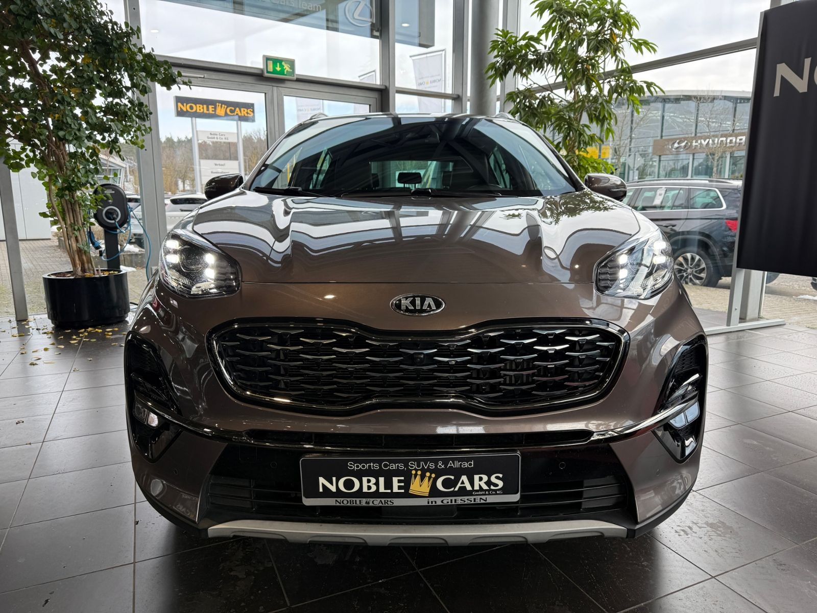 Fahrzeugabbildung Kia Sportage GT-Line 4WD AHK JBL ALU