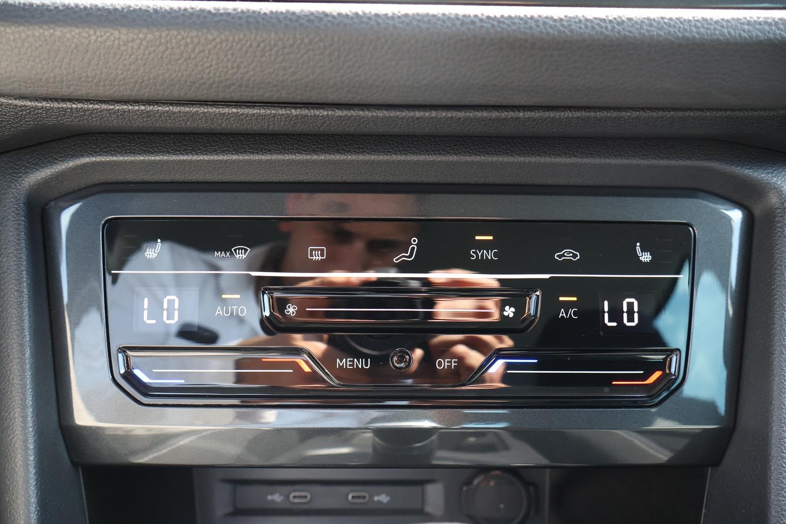 Volkswagen Tiguan 1.5TSI United LED Navi ACC AHK PDC USB, миниатюра 19