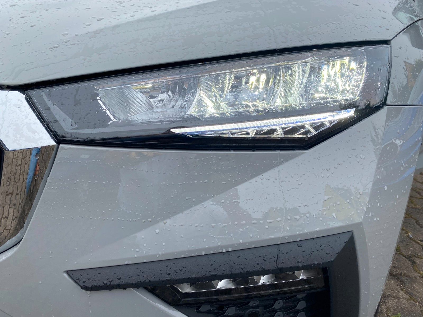 Fahrzeugabbildung SKODA Scala Selection 1,5 TSI *Sitzhz. *Smart-Link