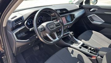 Audi Q3 - 11