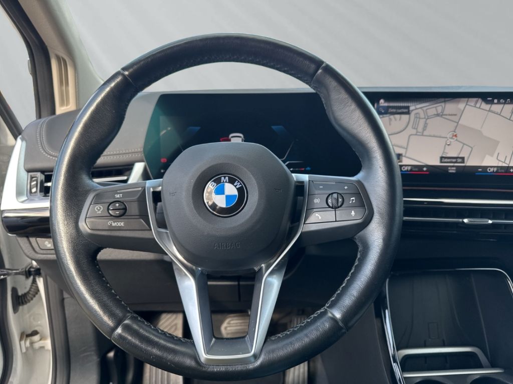 BMW 218 Active Tourer - Bild 12