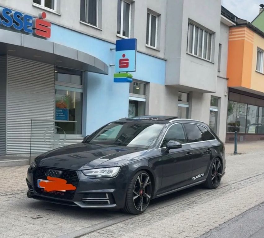 Image of Audi A4