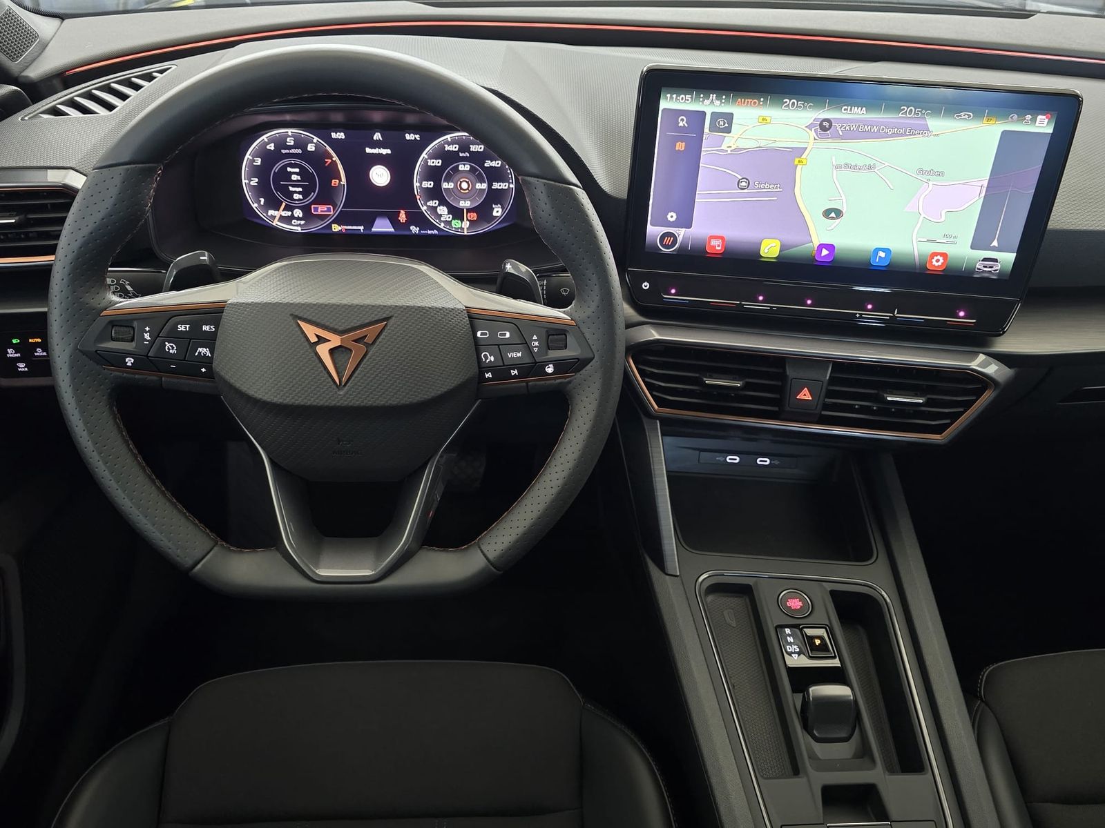 Fahrzeugabbildung CUPRA Leon 1.5 eTSI DSG MATRIX-LED*ACC*AHK*KAMERA*18"