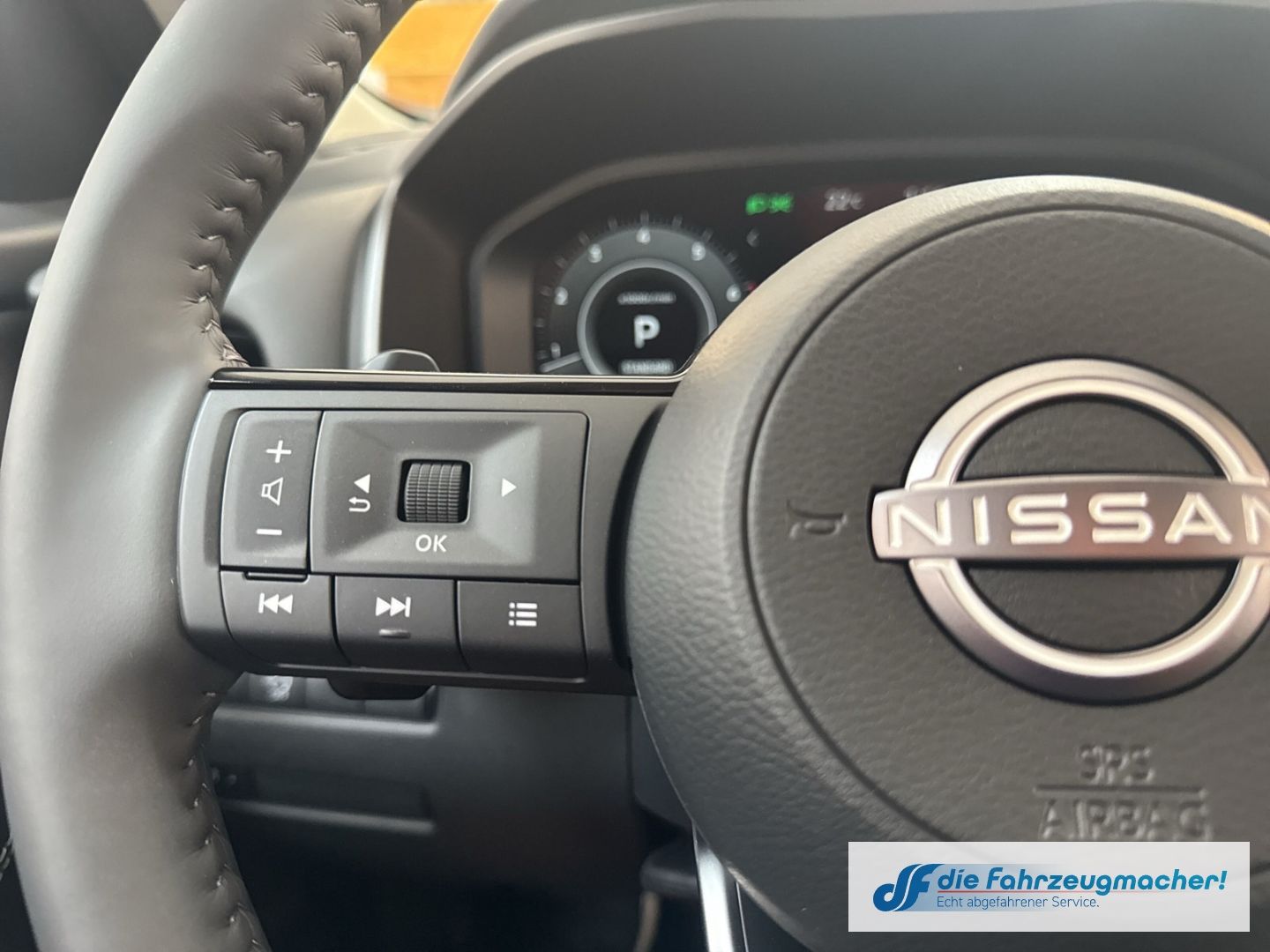Fahrzeugabbildung Nissan Qashqai N-Connecta Navi 360 Kamera LED Apple Car