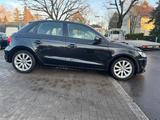 Audi A1 Sportback basis*XENON*NAVI*DSG*MULTI*TEMPO* - Audi A1 mit Diesel-Antrieb: Automatik
