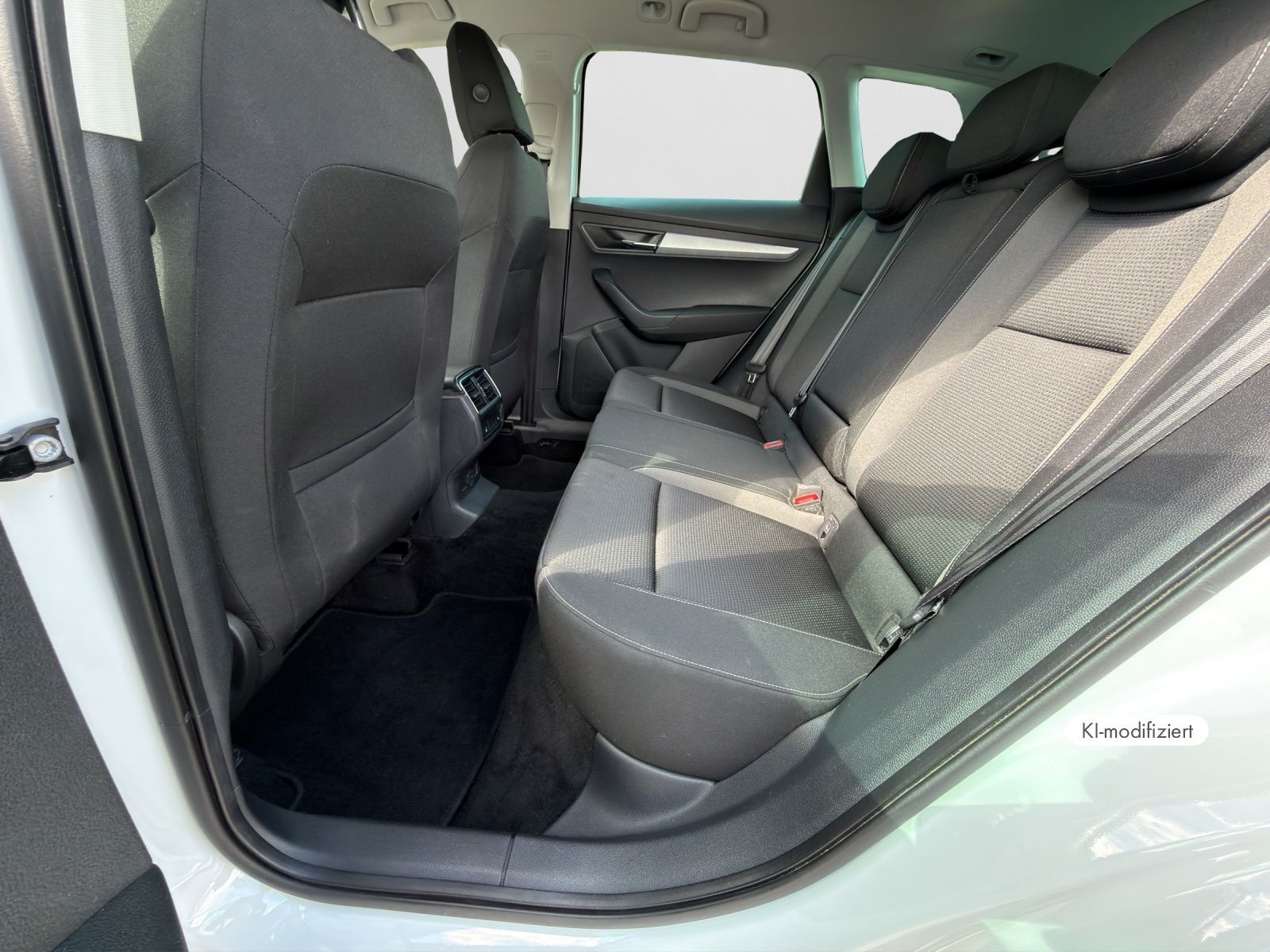 Skoda Karoq - Bild 15
