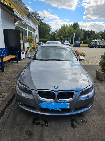 BMW 320i Cabrio -